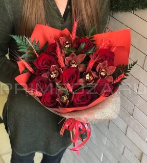 Сборный букет из роз и орхидеи  #A7955