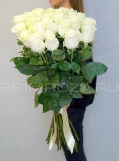 25 высоких белоснежных роз  #DM14