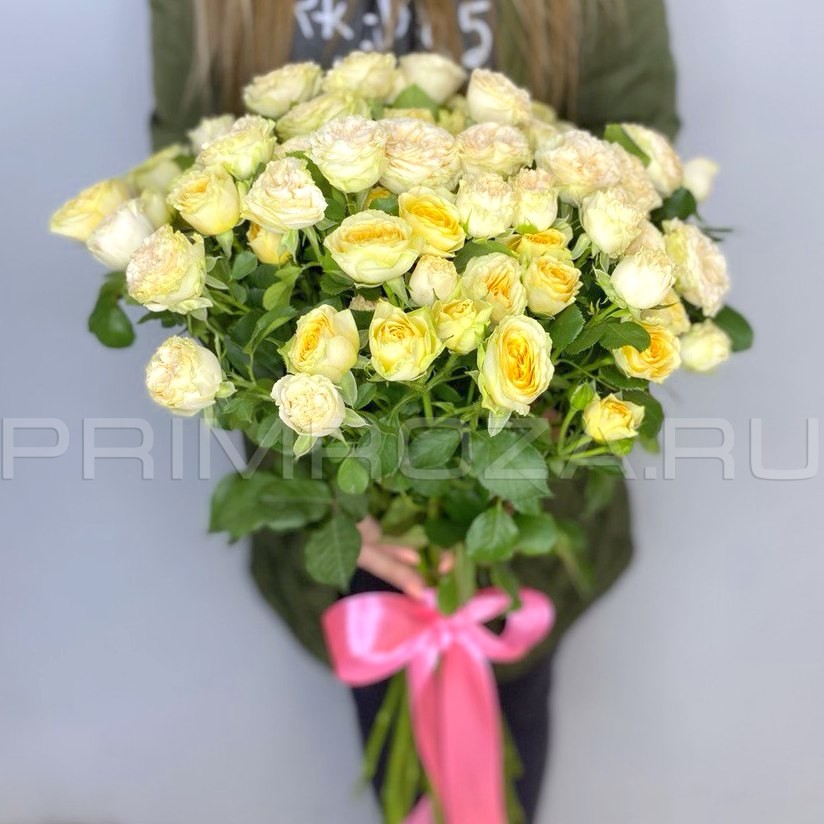 Цветы c доставкой во Владивостоке <br>13 кустовых роз #A15041