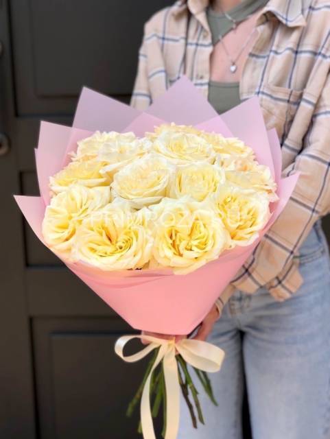 #DV034 Букет пионовидных роз  "CANDLELIGHT" 