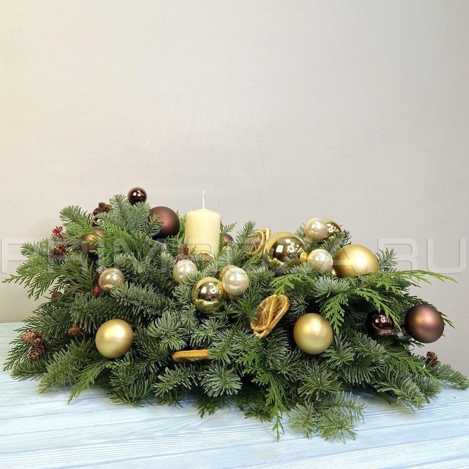 Цветы c доставкой во Владивостоке <br>Новогодняя композиция на стол #NY7845 