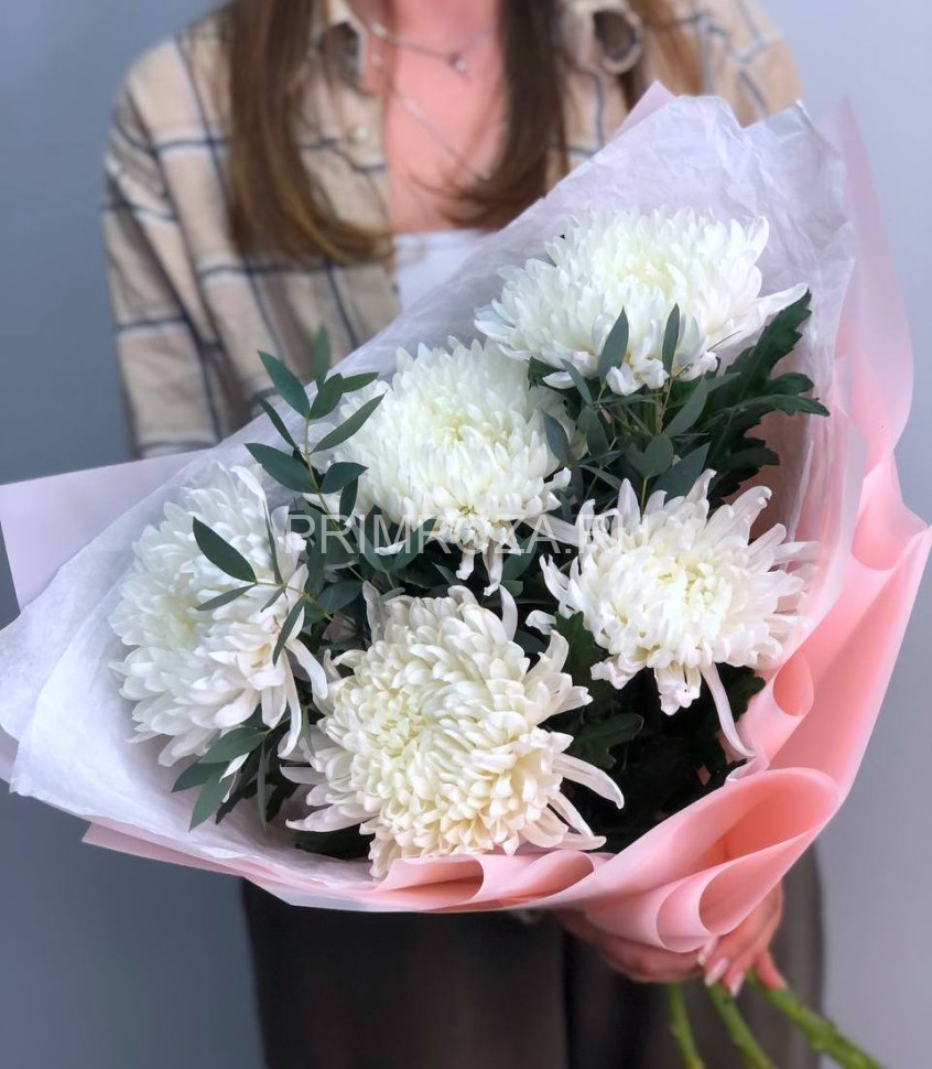 Цветы c доставкой во Владивостоке <br>Букет из одноголовых хризантем  