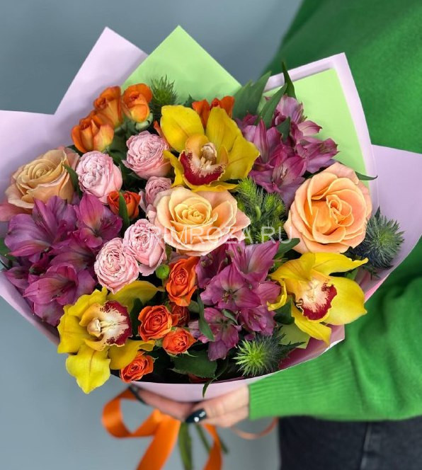 Цветы c доставкой во Владивостоке <br>Сборный яркий букет #В1456 