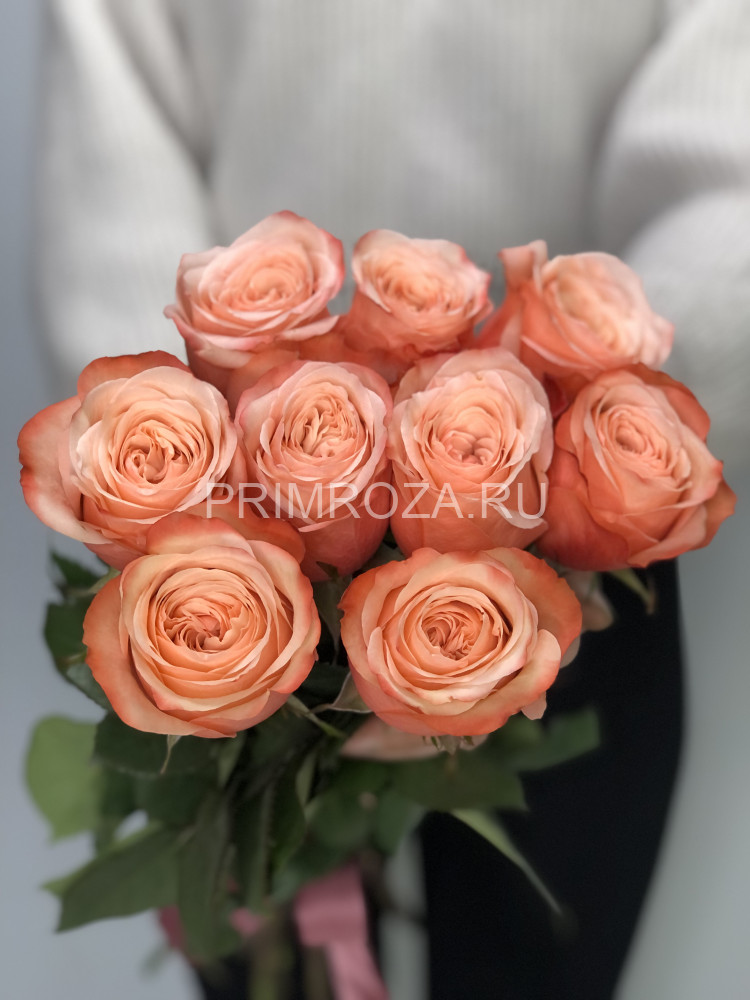 Букет из 9 пионовидных роз Кахала