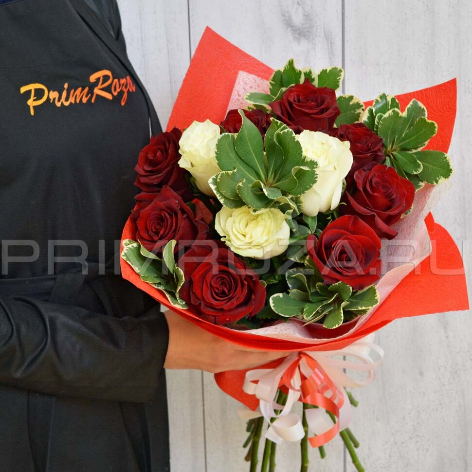 Розы #R012 доставка во Владивостоке фото 1 — Primroza