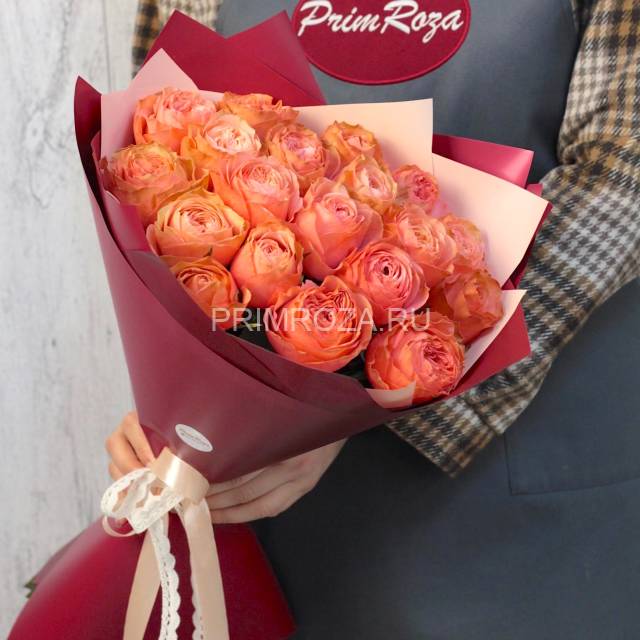 Букет из пионовидных роз #R8736
