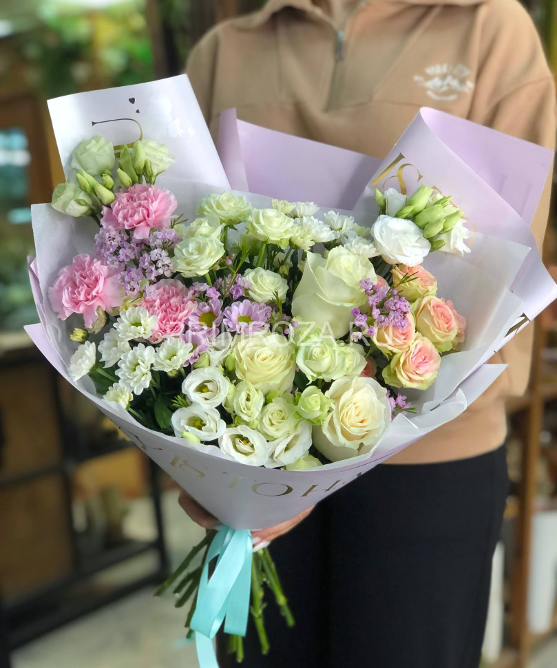 Цветы c доставкой во Владивостоке <br>Букет 