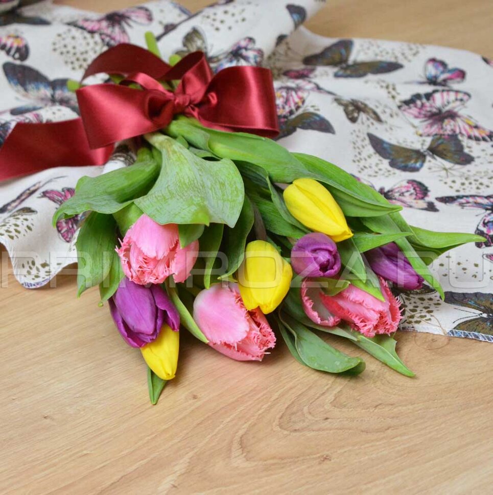 Цветы c доставкой во Владивостоке <br>Тюльпаны 9 шт. Для корпоративных клиентов. Заказ только по телефону. 