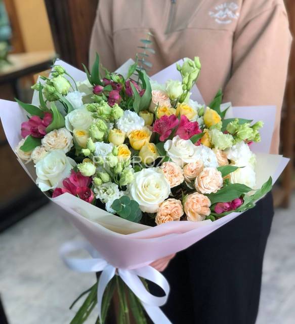 Сборный букет "Летний поцелуй"