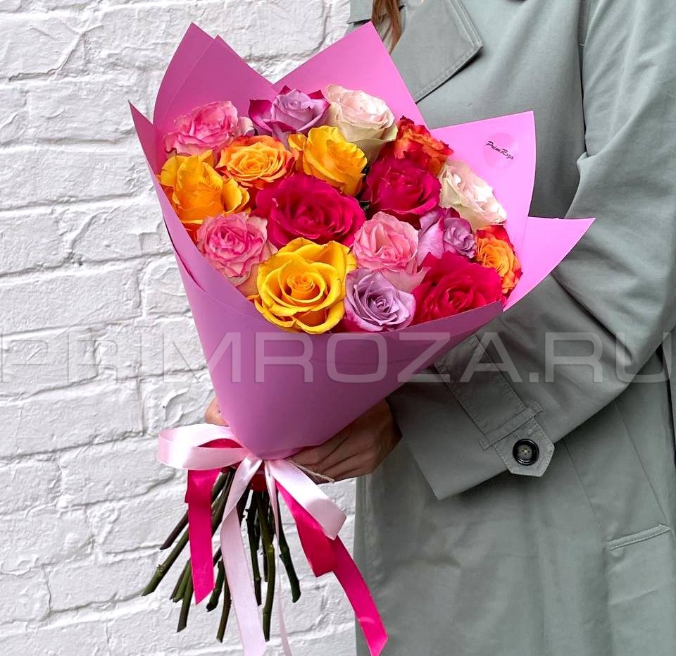 Цветы c доставкой во Владивостоке <br>Букет разноцветных роз #V1455 