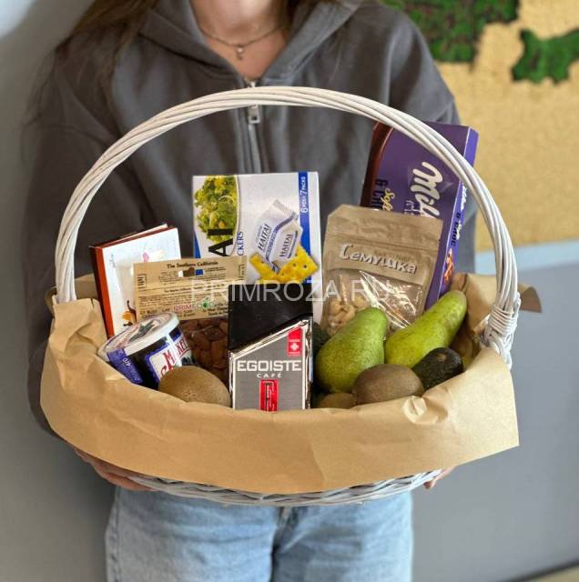 Подарочная корзина #F003