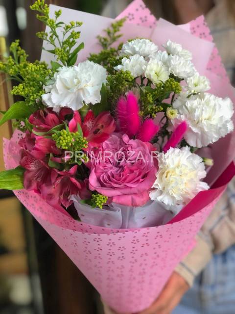 Букет с пионовидной розой