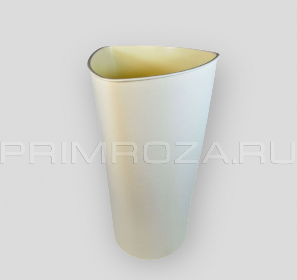 Цветы c доставкой во Владивостоке <br>Ваза из пластика молочная (XL) 