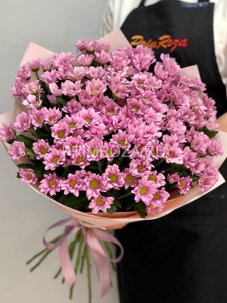 Цветы c доставкой во Владивостоке <br>Букет розовых хризантем #6676 