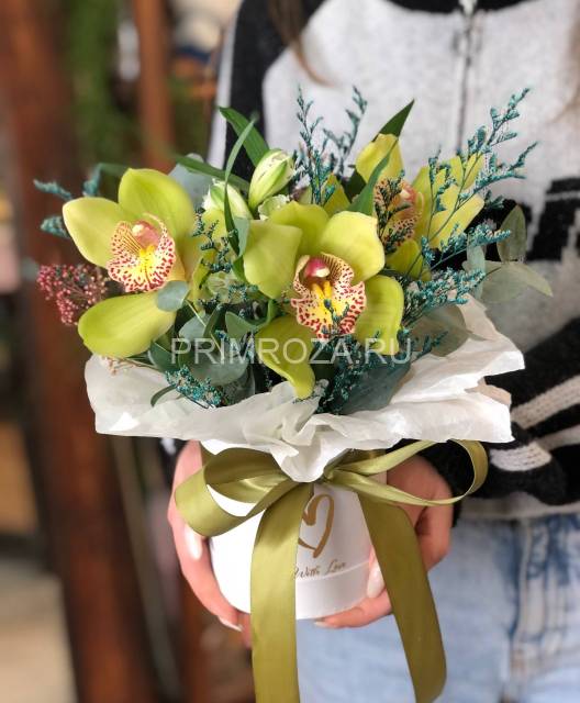 Композиция с орхидеей в коробке #А0088