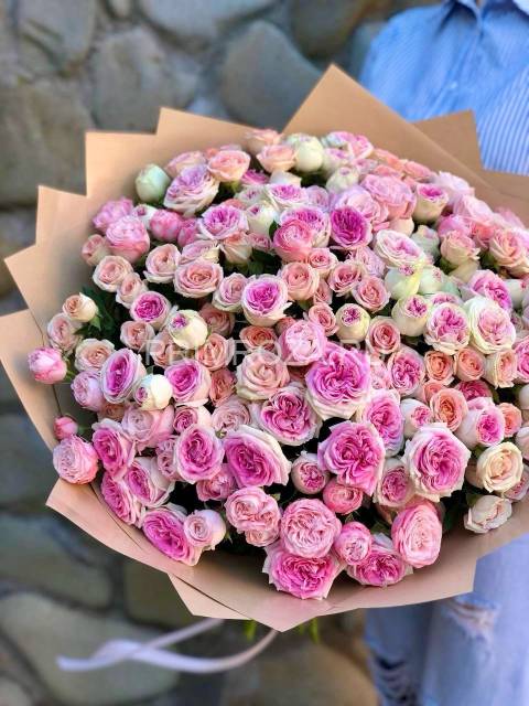 Букет из 35 кустовых роз (mix)