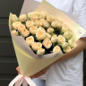 Букет из 9 кустовых пионовидных роз #6672 2
