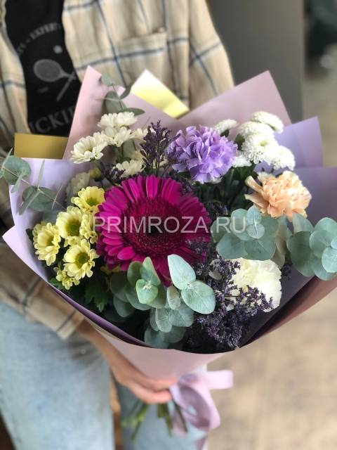 Сборный букет с герберой #6840