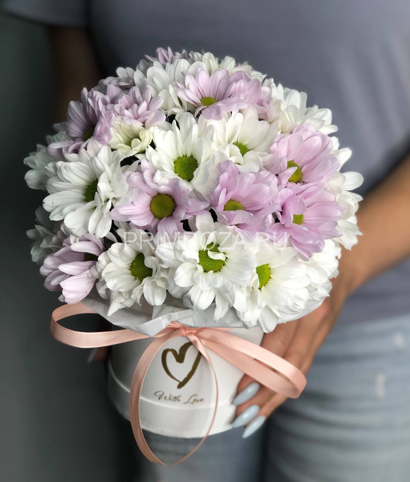 Цветы c доставкой во Владивостоке <br>Нежная композиция из хризантемы 
