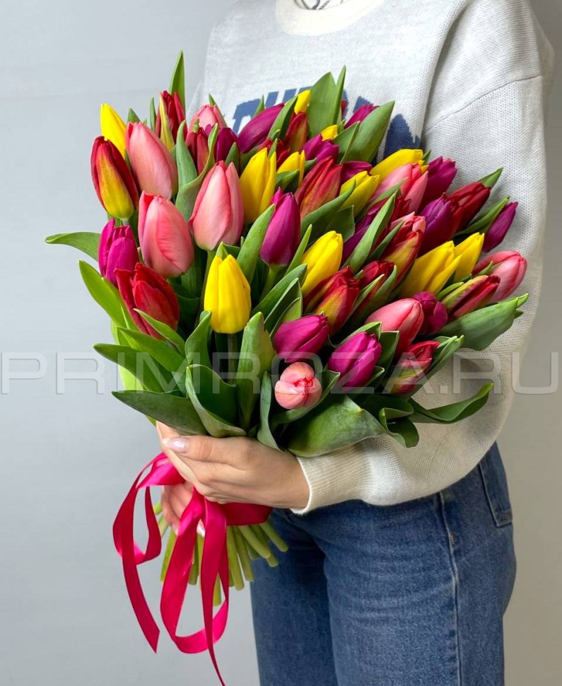 Цветы c доставкой во Владивостоке <br>#M03 Тюльпаны микс (51 шт) 
