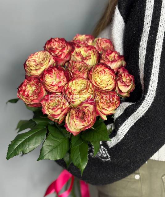 Букет из 15 роз под ленту #M06987