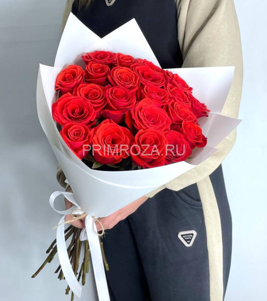 Букет из 21 алой розы #А0066