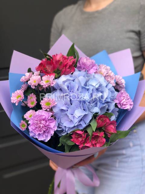 Букет с голубой гортензией #G0050