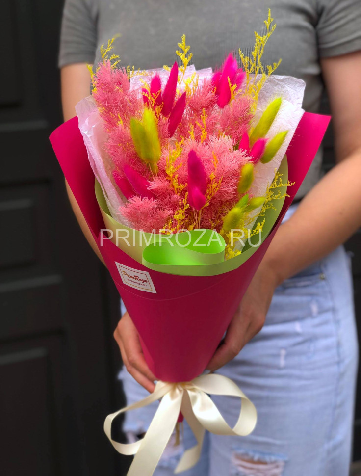 Цветы c доставкой во Владивостоке <br>Букет комплимент из сухоцветов#S0012 