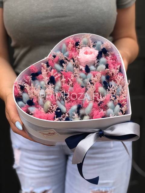 Сборная композиция из сухоцветов #B5554