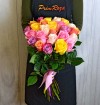 Букет разноцветных роз  #V095  доставка во Владивостоке фото 1 — Primroza