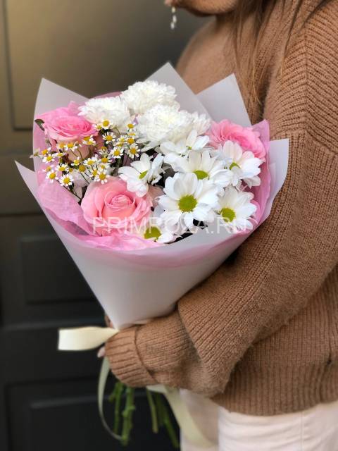 Сборный букет "Воздушный поцелуй"