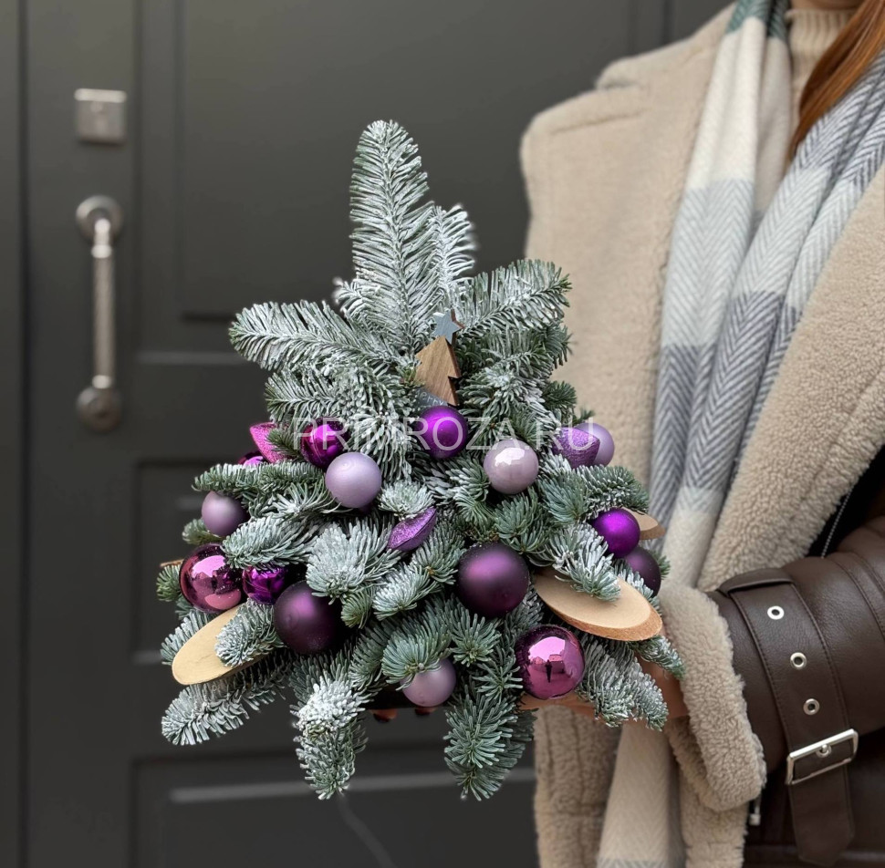 Цветы c доставкой во Владивостоке <br>Новогодняя композиция #NY0702