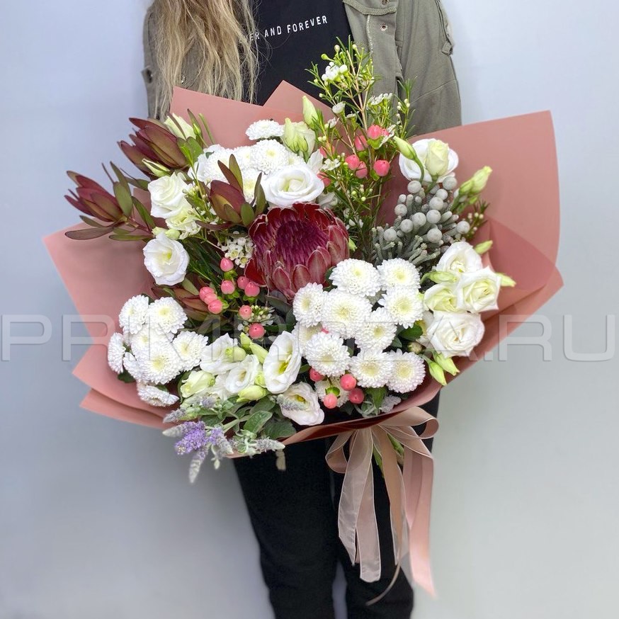 Цветы c доставкой во Владивостоке <br>Сборный букет с протеей  #A5431 