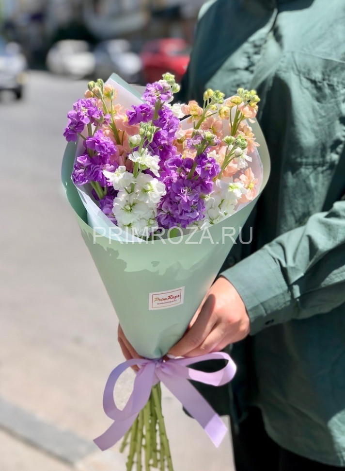 Цветы c доставкой во Владивостоке <br>Букет ароматных маттиол  